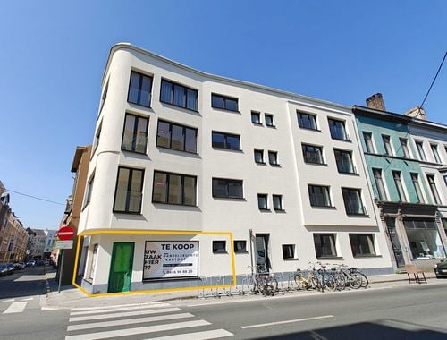                                         Handelszaak te koop in Gent, € 200.000
